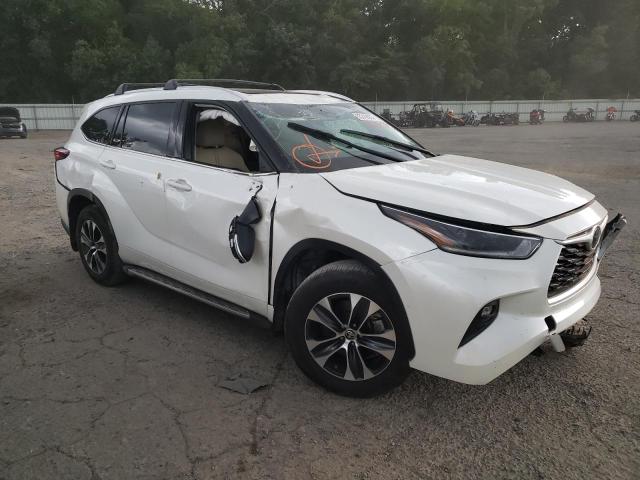 5TDGZRAH8MS063475 - 2021 TOYOTA HIGHLANDER XLE Սպիտակ լուսանկար 4