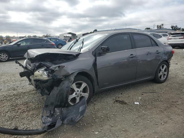 5YFBU4EE5DP147211 - 2013 TOYOTA COROLLA LE BASE GRAY photo 1