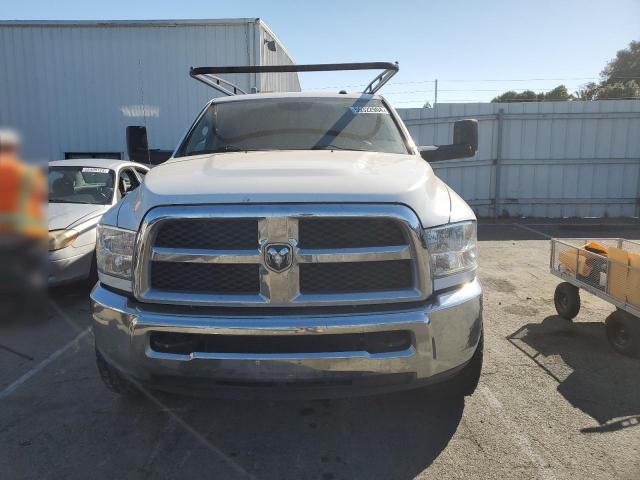 3C6UR5CL7DG612411 - 2013 RAM 2500 ST WHITE photo 5