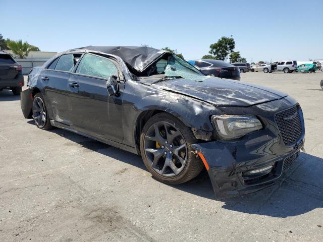 2C3CCABT5MH669064 - 2021 CHRYSLER 300 S BLACK photo 4