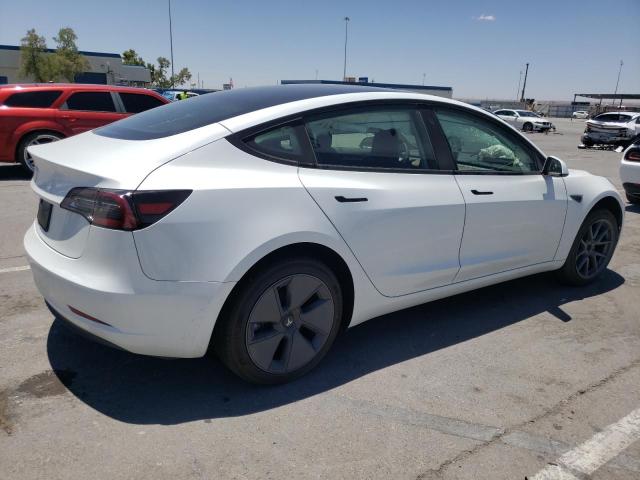 5YJ3E1EAXPF506789 - 2023 TESLA MODEL 3 WHITE photo 3