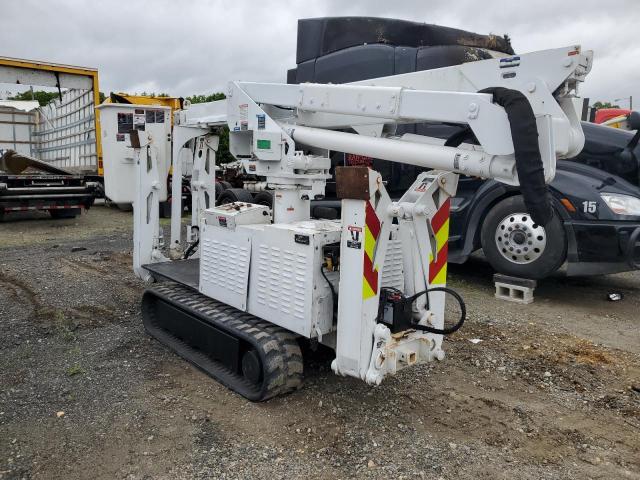 0710DE11970 - 2017 ALTC CUSTOM WHITE photo 1