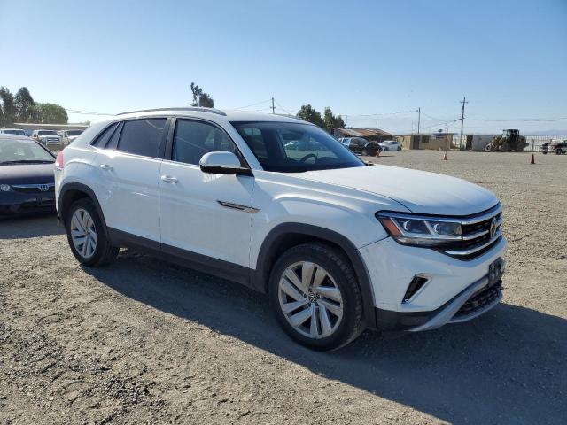 1V21E2CA1LC228158 - 2020 VOLKSWAGEN ATLAS CROS SE Blanc photo 4