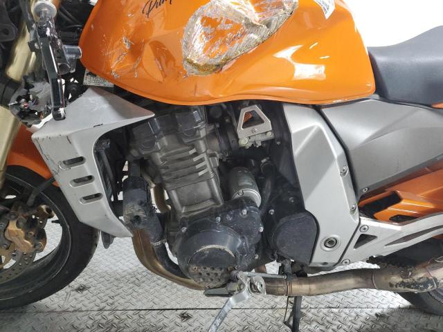 JKAZRCA183A000911 - 2003 KAWASAKI ZR1000 A1 ORANGE photo 6