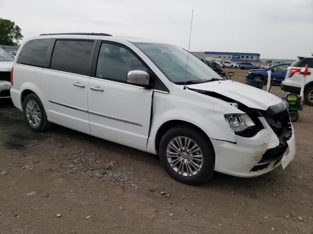 2C4RC1CG0GR113167 - 2016 CHRYSLER TOWN & COU TOURING L WHITE photo 4
