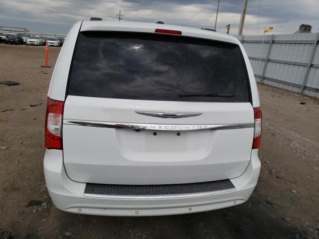 2C4RC1CG0GR113167 - 2016 CHRYSLER TOWN & COU TOURING L WHITE photo 6