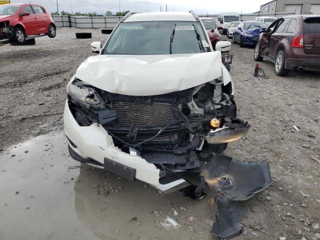 KNMAT2MV6GP644889 - 2016 NISSAN ROGUE S WHITE photo 5