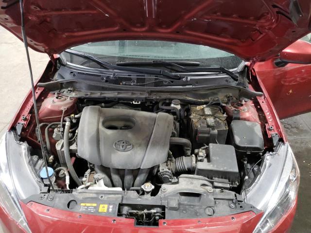 3MYDLBZV7GY134508 - 2016 TOYOTA SCION IA MAROON photo 11