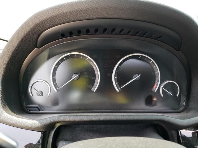 5UXXW3C53H0T78054 - 2017 BMW X4 XDRIVE28I WHITE photo 9