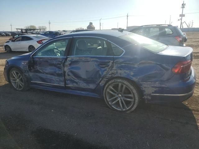 1VWDT7A30HC000582 - 2017 VOLKSWAGEN PASSAT R-LINE ლურჯი ფოტო 2