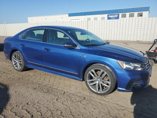 1VWDT7A30HC000582 - 2017 VOLKSWAGEN PASSAT R-LINE ლურჯი ფოტო 4