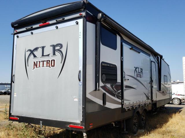 4X4TXLE28JF163847 - 2018 WILDWOOD XLR NITRO WHITE photo 4