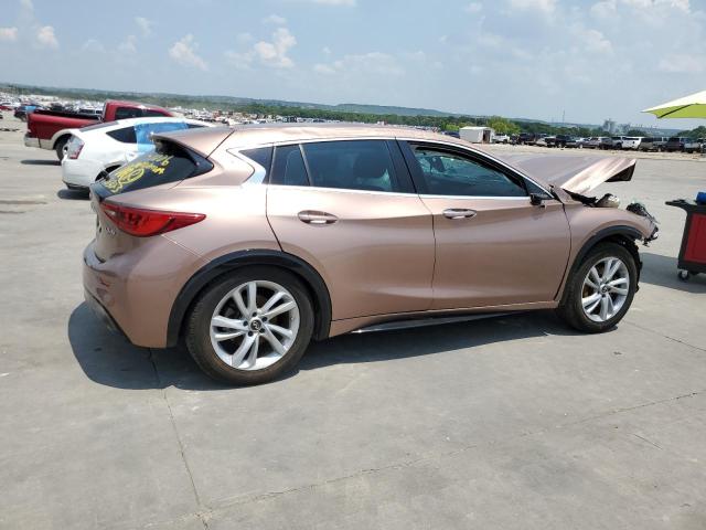 SJKCH5CP3JA050895 - 2018 INFINITI QX30 BASE PINK photo 3