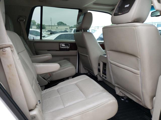 5LMJJ2J55BEJ03677 - 2011 LINCOLN NAVIGATOR 白色 照片 11