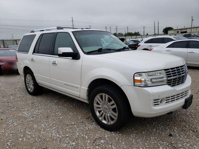 5LMJJ2J55BEJ03677 - 2011 LINCOLN NAVIGATOR 白色 照片 4