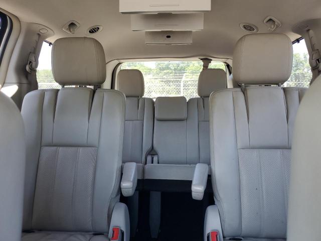 2A4RR8DG7BR612637 - 2011 CHRYSLER TOWN & COU TOURING L SILVER photo 10