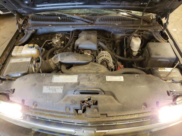 1GCGC24U4YZ261072 - 2000 CHEVROLET SILVERADO C2500 GRAY photo 12