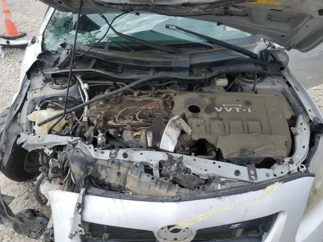 2T1BU4EE0AC440364 - 2010 TOYOTA COROLLA BASE SILVER photo 11