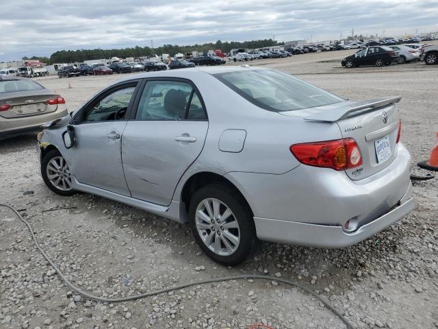 2T1BU4EE0AC440364 - 2010 TOYOTA COROLLA BASE SILVER photo 2