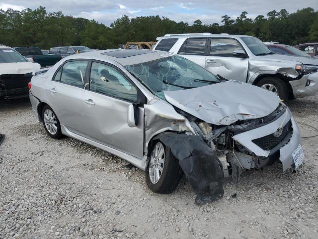 2T1BU4EE0AC440364 - 2010 TOYOTA COROLLA BASE SILVER photo 4