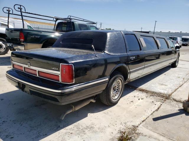 1LNLM81W1TY696243 - 1996 LINCOLN TOWN CAR EXECUTIVE BLACK photo 3