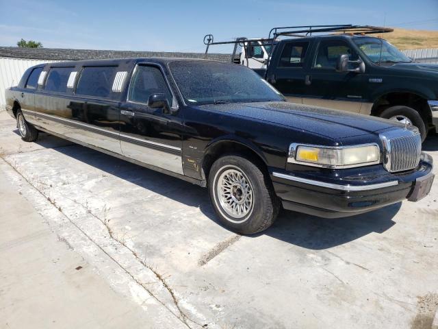 1LNLM81W1TY696243 - 1996 LINCOLN TOWN CAR EXECUTIVE BLACK photo 4