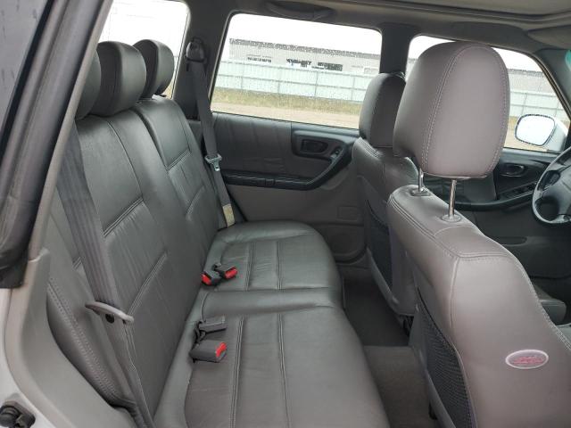 JF1SF65682H704450 - 2002 SUBARU FORESTER S SILVER photo 11