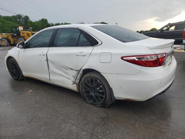 4T1BF1FK0FU112753 - 2015 TOYOTA CAMRY LE WHITE photo 2