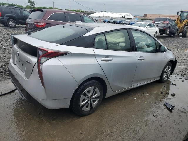 JTDKARFU4G3022581 - 2016 TOYOTA PRIUS SILVER photo 3