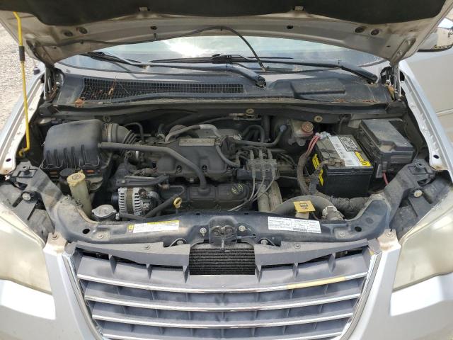 2A8HR54P28R118980 - 2008 CHRYSLER TOWN AND C TOURING SILVER photo 12