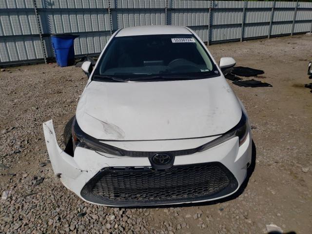 5YFEPMAE2NP385920 - 2022 TOYOTA COROLLA LE WHITE photo 5