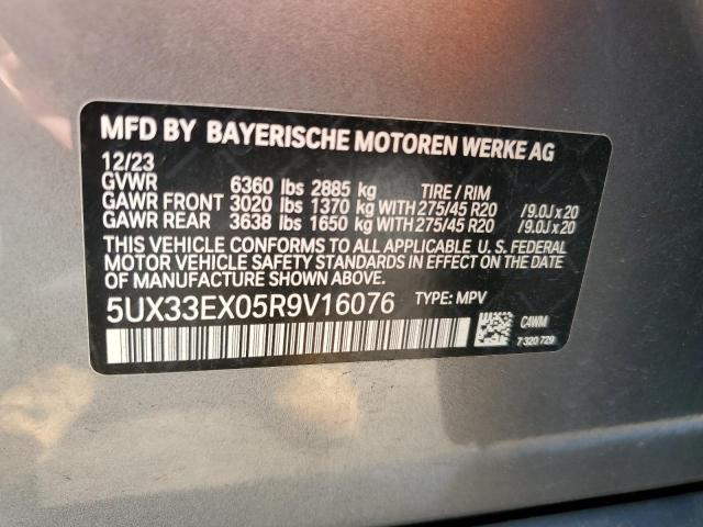 5UX33EX05R9V16076 - 2024 BMW X6 XDRIVE40I SILVER photo 12