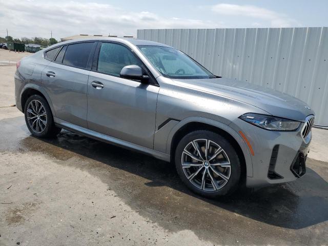 5UX33EX05R9V16076 - 2024 BMW X6 XDRIVE40I SILVER photo 4