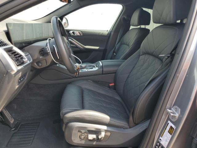 5UX33EX05R9V16076 - 2024 BMW X6 XDRIVE40I SILVER photo 7