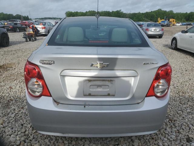 1G1JA5SH4G4126228 - 2016 CHEVROLET SONIC LS SILVER photo 6