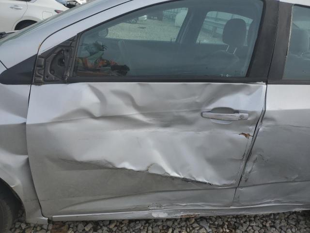 1G1JA5SH4G4126228 - 2016 CHEVROLET SONIC LS SILVER photo 7