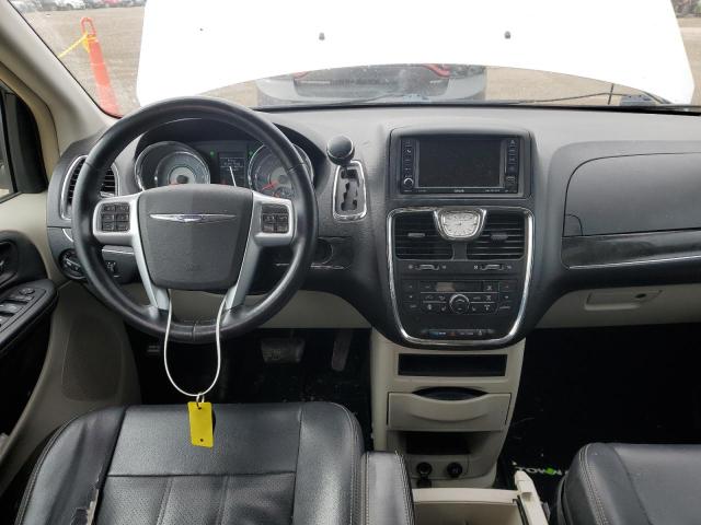 2C4RC1CG1CR383678 - 2012 CHRYSLER TOWN & COU TOURING L SILVER photo 8