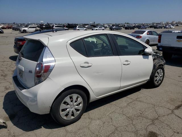 JTDKDTB33C1020280 - 2012 TOYOTA PRIUS C WHITE photo 3