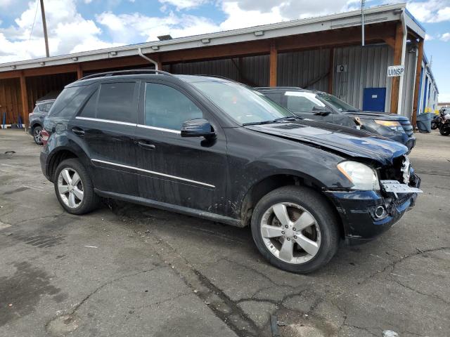 4JGBB8GB9BA701931 - 2011 MERCEDES-BENZ ML 350 4MATIC BLACK photo 4