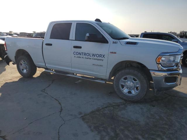 3C6UR4CJ1NG231521 - 2022 RAM 2500 TRADESMAN WHITE photo 4