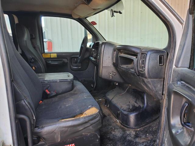 1GBE5E1988F410382 - 2008 CHEVROLET C5500 C5E042 WHITE photo 5