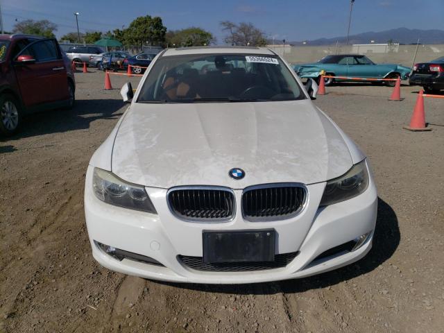 WBAPH73589A172806 - 2009 BMW 3 SERIES I WHITE photo 5