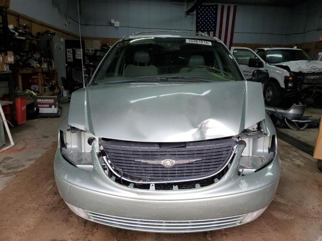 2C8GP64L33R166877 - 2003 CHRYSLER TOWN & COU LIMITED SILVER photo 5