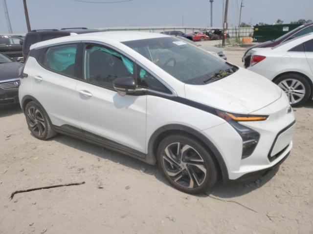 1G1FW6S02N4100473 - 2022 CHEVROLET BOLT EV 1LT WHITE photo 4