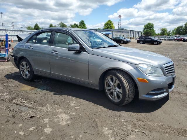 WDDGF8ABXDR281419 - 2013 MERCEDES-BENZ C 300 4MATIC GRAY photo 4