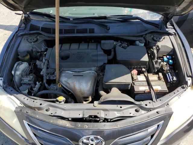 4T1BF3EK1BU653513 - 2011 TOYOTA CAMRY BASE GRAY photo 11