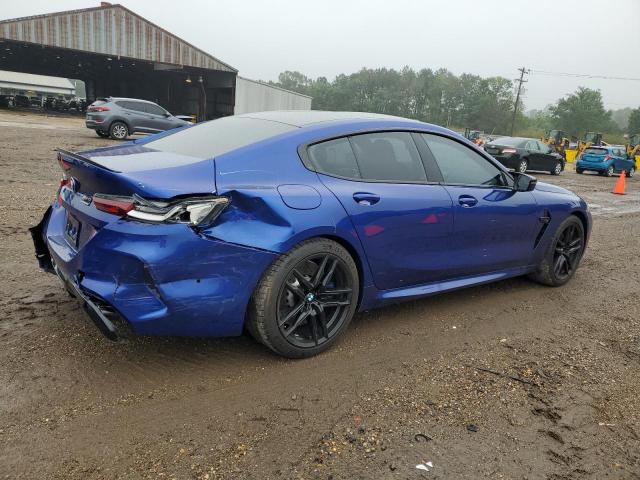 WBSGV0C09RCP32725 - 2024 BMW M8 BLUE photo 3