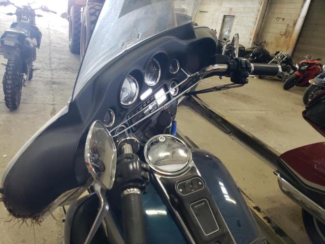 1HD1FCW17YY618125 - 2000 HARLEY-DAVIDSON FLHTCUI 双色 照片 2