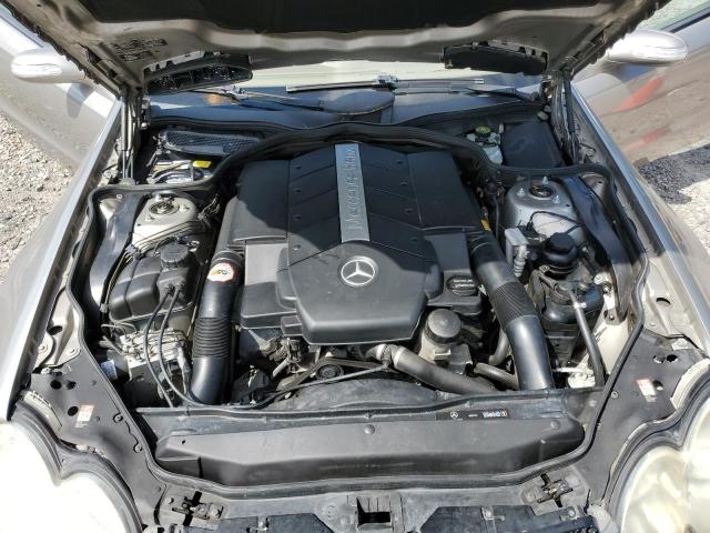 WDBSK75F74F067060 - 2004 MERCEDES-BENZ SL 500 SILVER photo 11