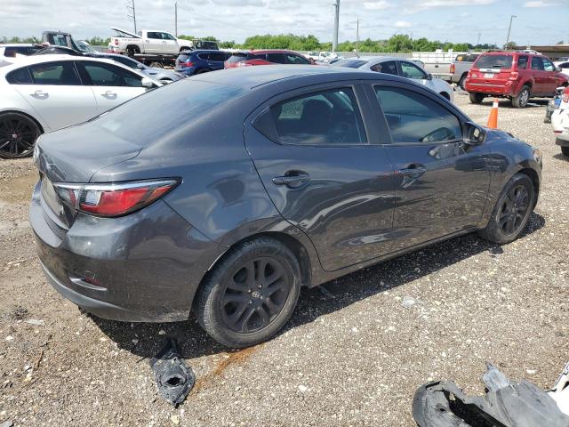 3MYDLBZV9GY140018 - 2016 TOYOTA SCION IA BLACK photo 3